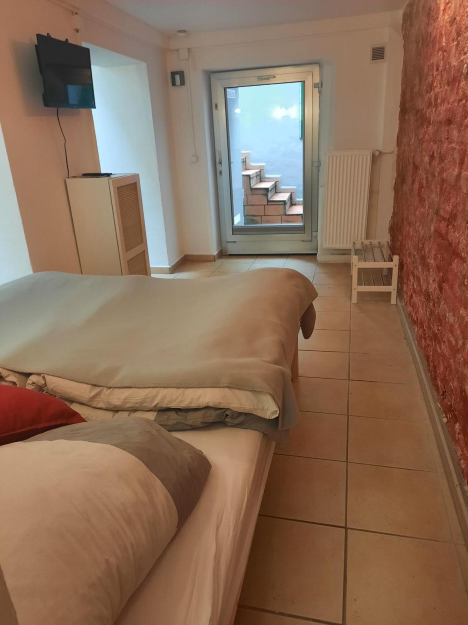 Gemuetliches Studio-apartment Fuer 2 Personen In Toplage * Keulen